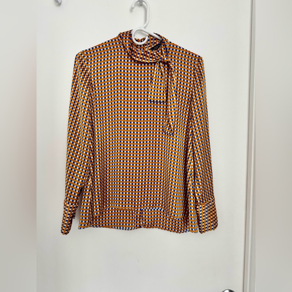 Zara Brown and White Graphic Tie Front Blouse